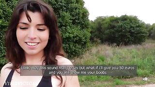 A beautiful runner has sex with stranger in the park