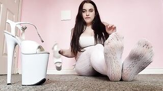 Nylons and socks fetish with solo foot worship
