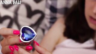Anna Bali tries to get a diamond out of her ass
