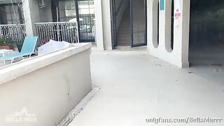 Babe-oiled her big ass and got fucked by a stranger