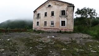 Exhibitionist girl gets fucked in an abandoned house PART 1