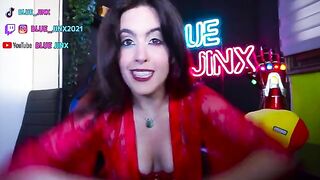 A beautiful compilation of the greatest blowjobs, featuring Marsha May’s stunning 32D cup size in action