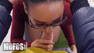 Nerdy guy can’t afford tuition, so he pays Andreina DeLuxe to see his dick