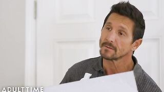 Savannah Sixx uses her incredible body to please her stepdad with a sensual massage