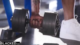 Two gym bunnies, Brandi and Kenzie, share two thick BBCs in an intense session