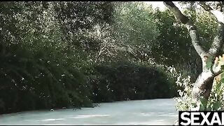 A girl with appetizing forms has sex with her boyfriend and squirts his cum