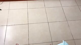 I gave my best friend's stepson a massage and my pussy was full of cum!