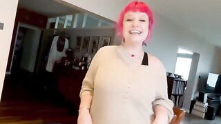 Proxy Paige stuffing her ass with pasta for cooking