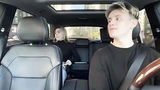 The hot girl agreed to have sex with a taxi driver for money