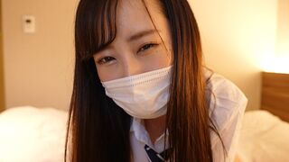 A Japanese schoolgirl in a sailor suit gave the guy a handjob