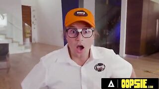 Jewelz Blu seduces tech nerds to fix TV with her big tits
