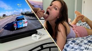 Girl plays Xbox and got a deep slobbery blowjob, completely unexpected