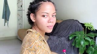 I’m begging for a normal-sized cock to cum in my mouth - Ebony Babe
