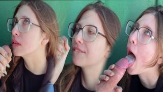 Public blowjob with a cute 18-year-old girl in a risky spot