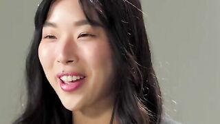 How do women reach orgasm? This hot Korean teen, Elle Lee, shows us