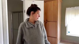 The future mom is trying to get a better deal from the landlord