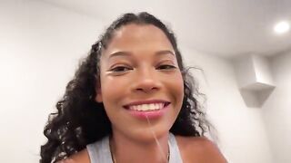 I hooked up with my sister's bestfriend, it was hot