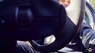 Amateur Italian cock sucking with no sense, just a bunch of nonsensical dialogue