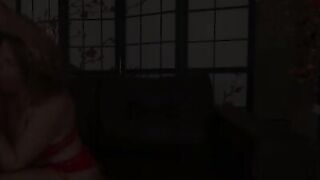 A hooker received a cumshot straight into her mouth, no mess
