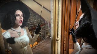Resident Evil Village cosplay with intense Lady Dimitrescu action
