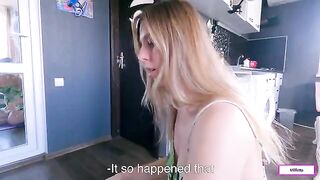 A man received lessons in self-defense from a sexy step-aunt