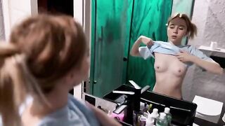The girl arranged a surprise for her boyfriend in the bathroom