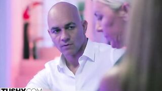 Good girl Agatha has anal sex with a guy in stunning TUSHY video