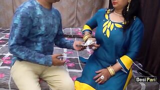 Desi Pari aunty fucks for money with clear Hindi audio