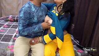 Desi Pari aunty fucks for money with clear Hindi audio