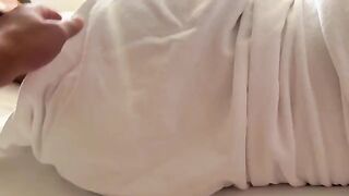 I booked a single bed for stepdaughter and I in the hotel
