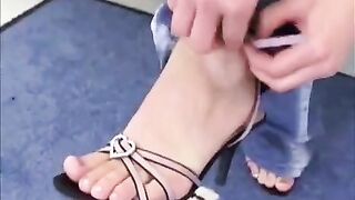 Juicy lover gets her pussy smashed and mouth filled