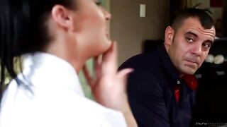 Alektra Blue has sex after doing massage and sitting on a dick