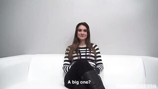 Czech girl came to the casting for an agent and had sex