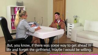 Blonde casting with a young model on the couch