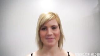 Czech girl with a nice figure fucked at the casting