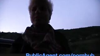 For money, a lesbian agreed to have sex with a guy