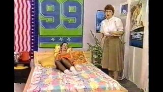 The housekeeper was punished for theft and bad work