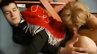 A hot mom fucks her son to wake him up from his sleep
