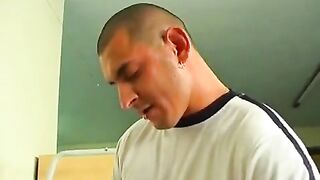 A Russian girl was fucked by a doctor in the hospital
