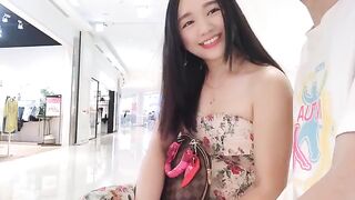 An invigorating sex with a pretty Asian girl after walking around