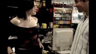 A quick fuck with a hot saleswoman straight from work