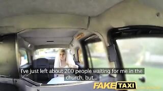 The bride changed her clothes with a taxi driver before the wedding