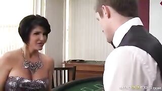 The woman lost her pussy and mouth at cards, so she had to fuck
