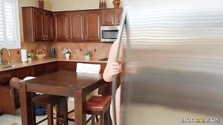 What are you staring at, as if you have never seen a vagina?!