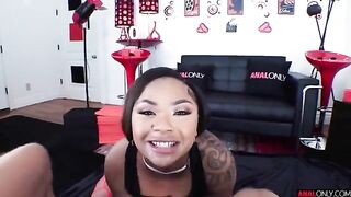 Proachusbusb threatens anal with foot licking, but it doesn't work