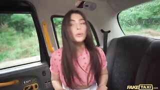 A passionate girl gets angry and fulfills her sexual desires in the car