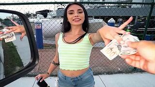 Strippers are interested in dick, not in money - 2