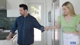 Dad fulfills the fantasies of a sorority slut in HD