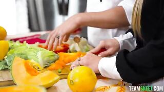Pink Juicy – naughty kitchen action with a sweet twist