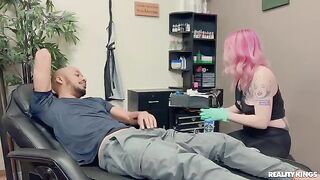 A man with a tattoo got his dick sucked by a hot woman